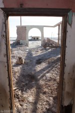 Doorway to decay_12-29-2011_031.jpg