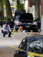 636104981169391031-AP-Houston-Shooting.jpg