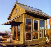 diy-greenhouse2.jpg
