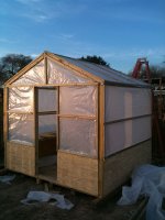 diy-greenhouse12.jpg