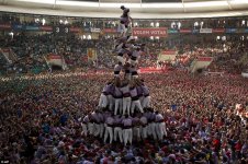 1412583807369_wps_25_Members_of_the_Castellers.jpg