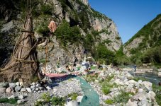 kosovo-river-squat-garden.jpg