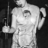femmeriotgrrrl